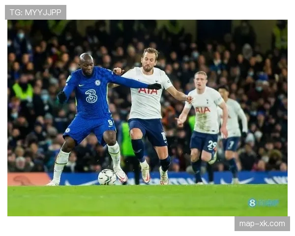 凯恩与卢卡库进攻位置偏移如何重塑英超锋线结构